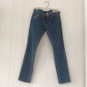 Rag and Bone Tomboy Jeans Size 25
